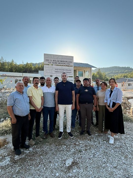 kasta-10-yildir-bitmeyen-kasaba-baraji-isyani-ciftci-susuzluga-mahkum-edildi-2.jpg