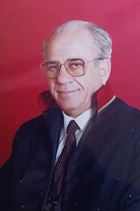 antalya-senatoru-mehmet-piriltinin-siyasi-hayati-kitap-oldu-2.webp