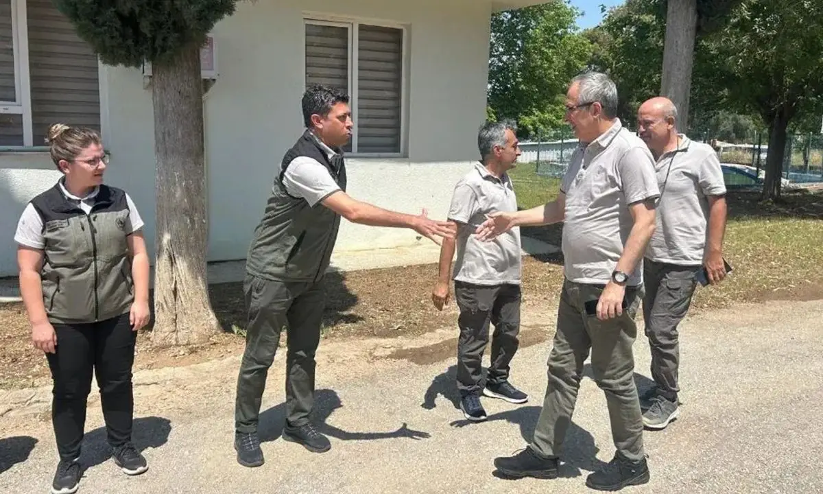 orman-bolge-muduru-serikte-ates-savascilariyla-bulustu-2.webp
