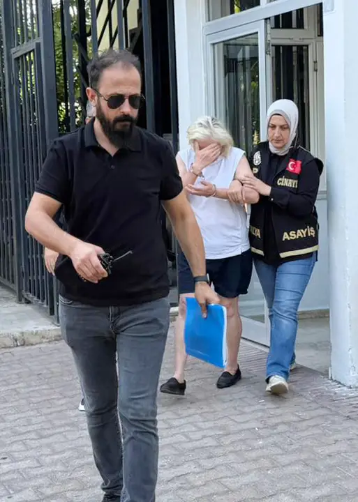 antalyada-pansiyonda-cansiz-bedeni-bulundu-rus-esi-tutuklandi-2.webp