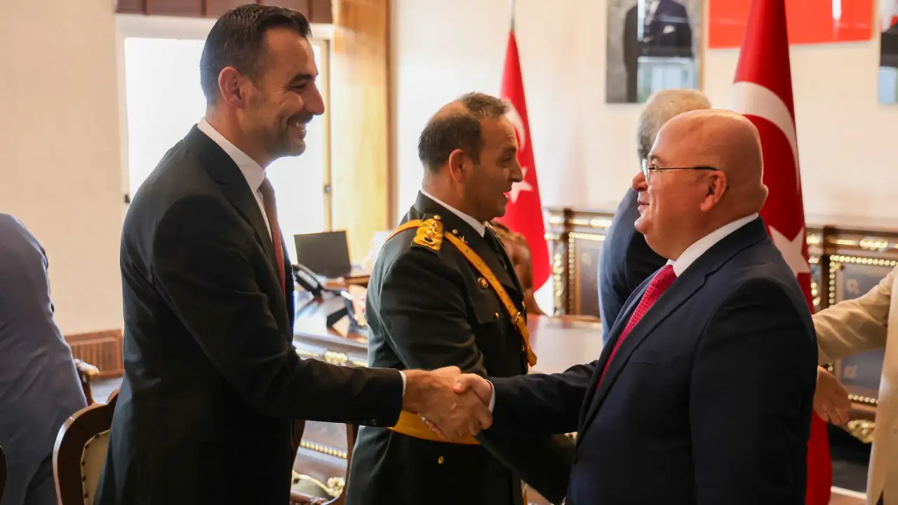 akdenizgercekmanavgatta-30-agustos-coskusu-yasandi-2.webp