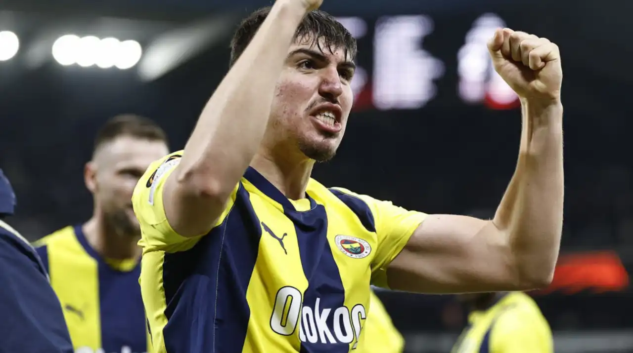 fenerbahcede-yusuf-akcicek-al-hilale-transfer-oluyor.webp