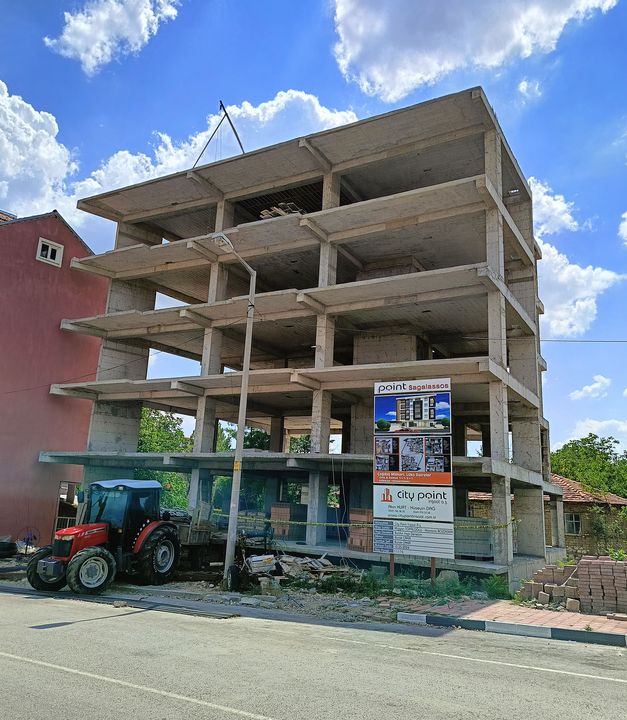 Burdur Ağlasun'da İnşaatın 18 Metrelik Asansör Boşluğuna Düştü 2