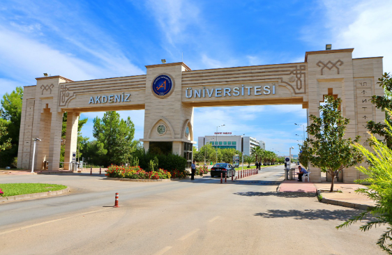 Akdeniz Üniversitesi’nden skandala cevap: ‘Kopya imza ile sahtecilik olmadı’