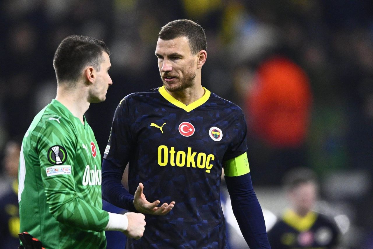 Fenerbahçe'nin Kalecisi Dominik Livakovic'e Talip Çıktı