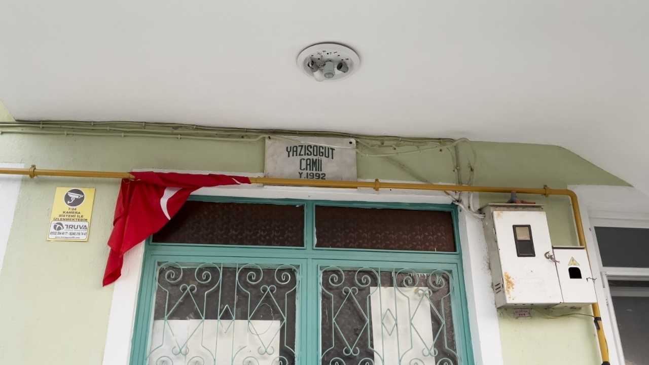 Isparta Cami İmamına Linç Girişimiyle Çalkalanıyor 3