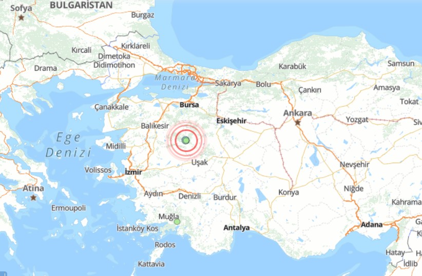 Kütahya'nın Simav ilçesi güne art arda depremlerle başladı. Bugün sabahın erken saatlerinde 5 dakika içerisinde büyüklüğü 3'ün üzerinde 4 deprem meydana geldi.
