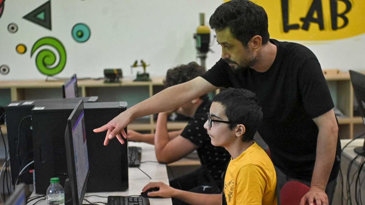 Muratpaşa’nın Minik Mühendisleri Teknolojiyle Tanışıyor 2