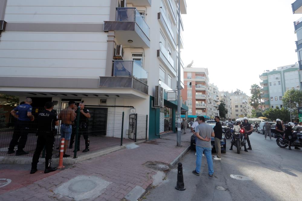 Muratpaşa'da İşlenen Cin*yette Yeni Gelişme! 3 Şüpheli Gözaltına Alındı