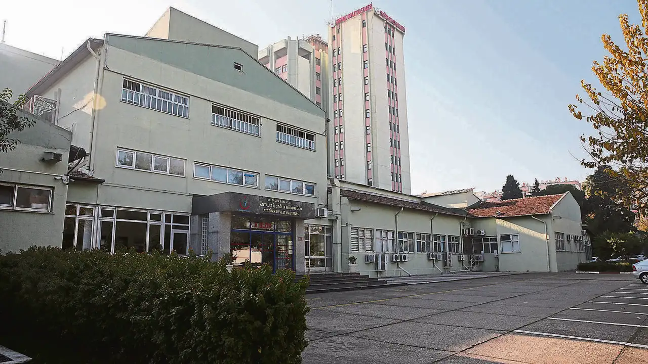 akdenizgercek-ataturk-devlet-hastanesi-antalya-3.webp