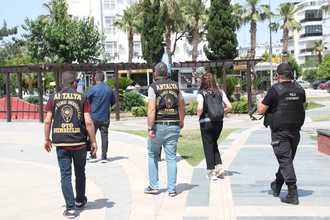 antalyanin-agustos-dosyasi-kabarik-30-gunde-11-bin-278-olay-6.webp
