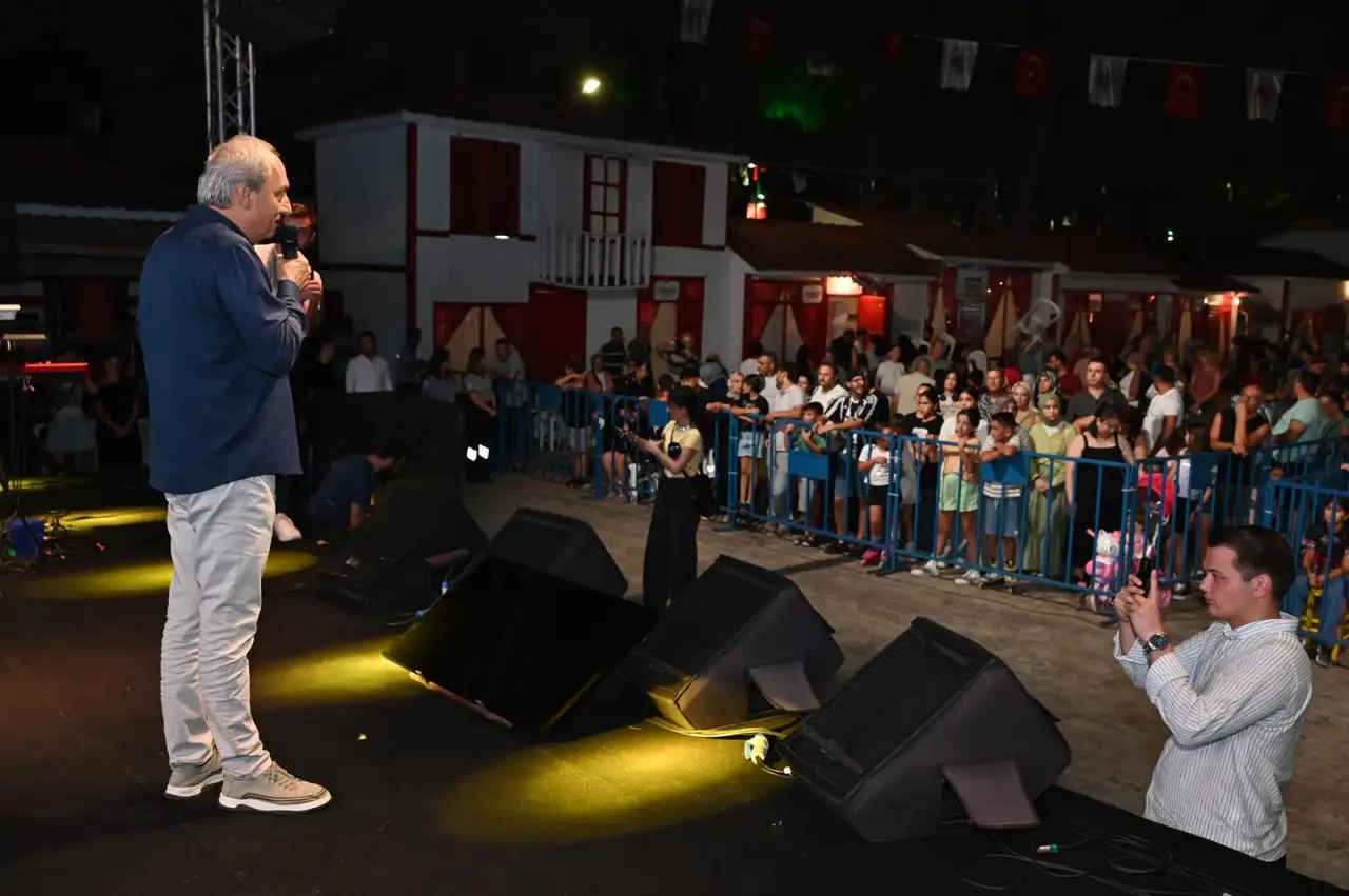kepezin-2-uluslararasi-kultur-festivali-engin-demircioglu-konseriyle-final-yapti-3akdenizgerceks.webp