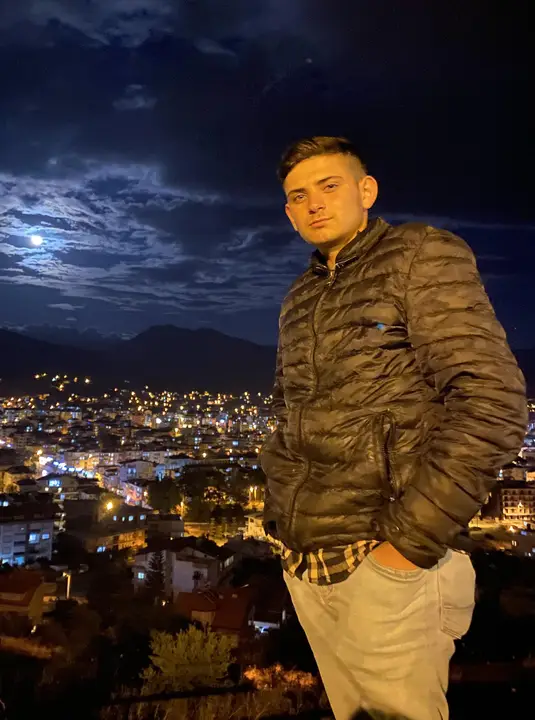 gazipasada-60-metrelik-ucurumda-can-pazari-17-yasindaki-muhammet-oldu5.webp