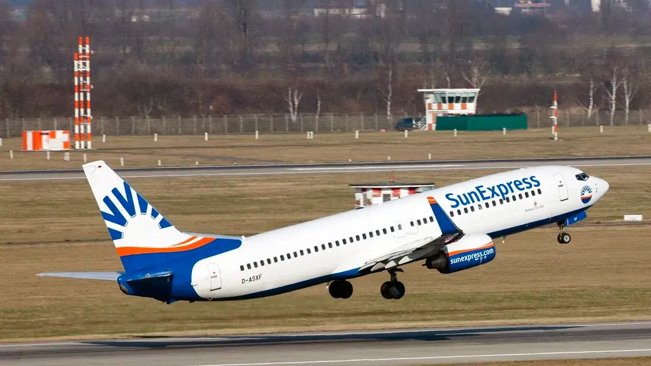 sunexpress-servis-araci-kazaakdenizgerceks.webp