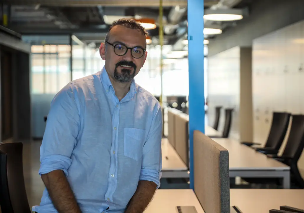 Annelerin 'Sütüm bebeğime yarıyor mu?' endişesi üzerine çalışmalara başlayan Antalya'dan Çocuk Sağlığı ve Hastalıkları Uzmanı Dr. Murat Çağlar Erol, tek testle 5 parametreye bakılan kit geliştirdi.