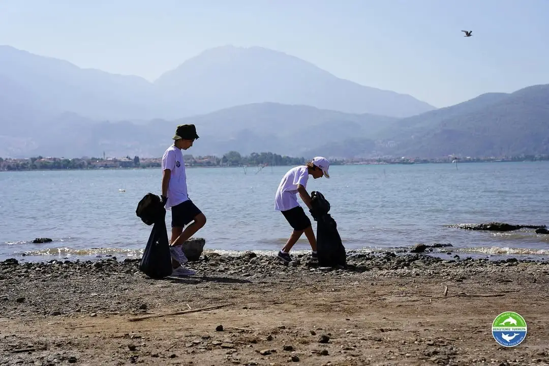 deniz-gonulluleri-sahillerde-bulusuyor-antalya-da-listede-3.webp