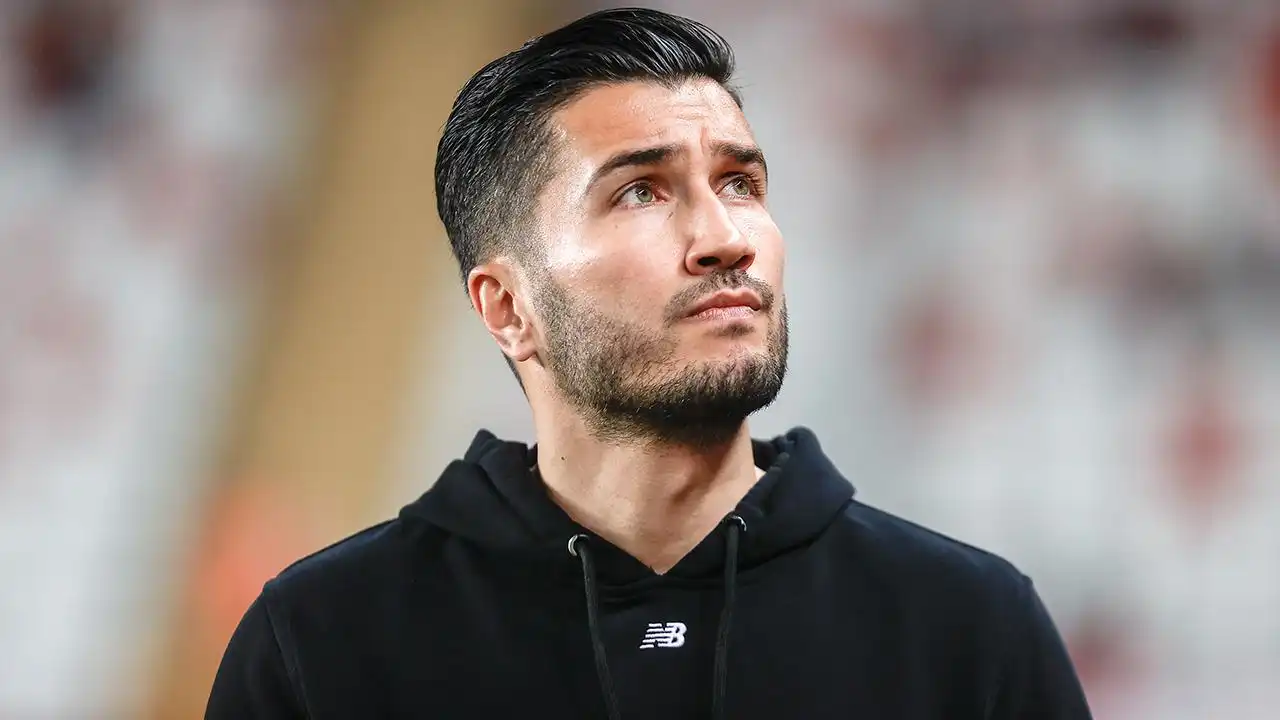 basaksehir-antalyaspordan-kaluzinskiyi-transfer-etmek-istiyor-3.webp