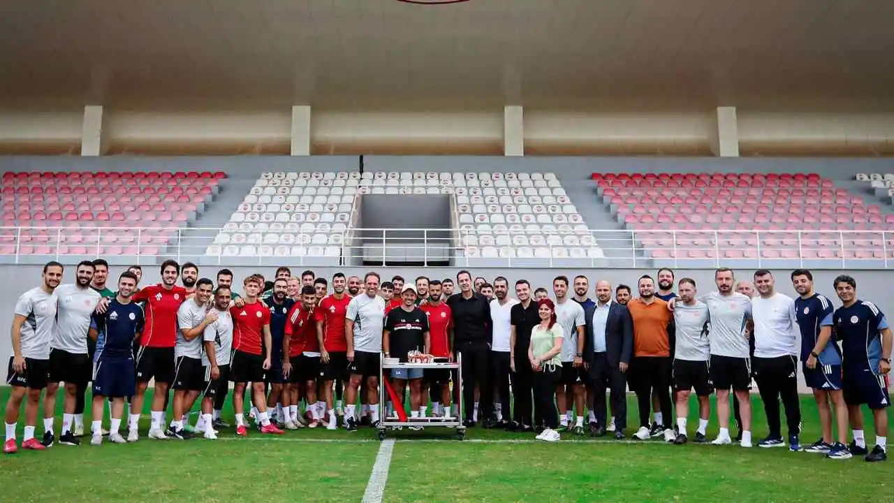 akdenizgercek-antalyaspor-samsunspor-4.webp