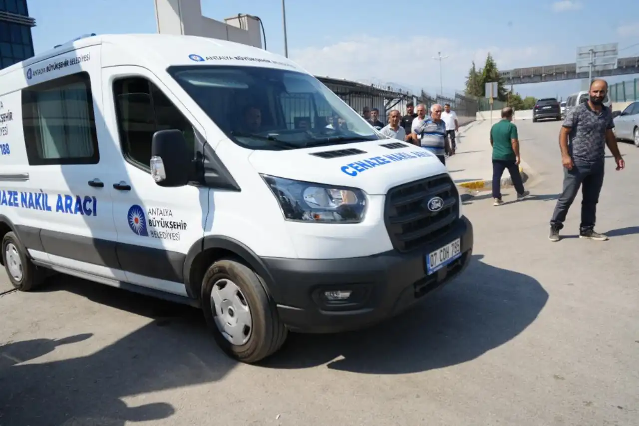 kan-donduran-cinayette-eski-esini-bogarak-oldurmustu-4.webp