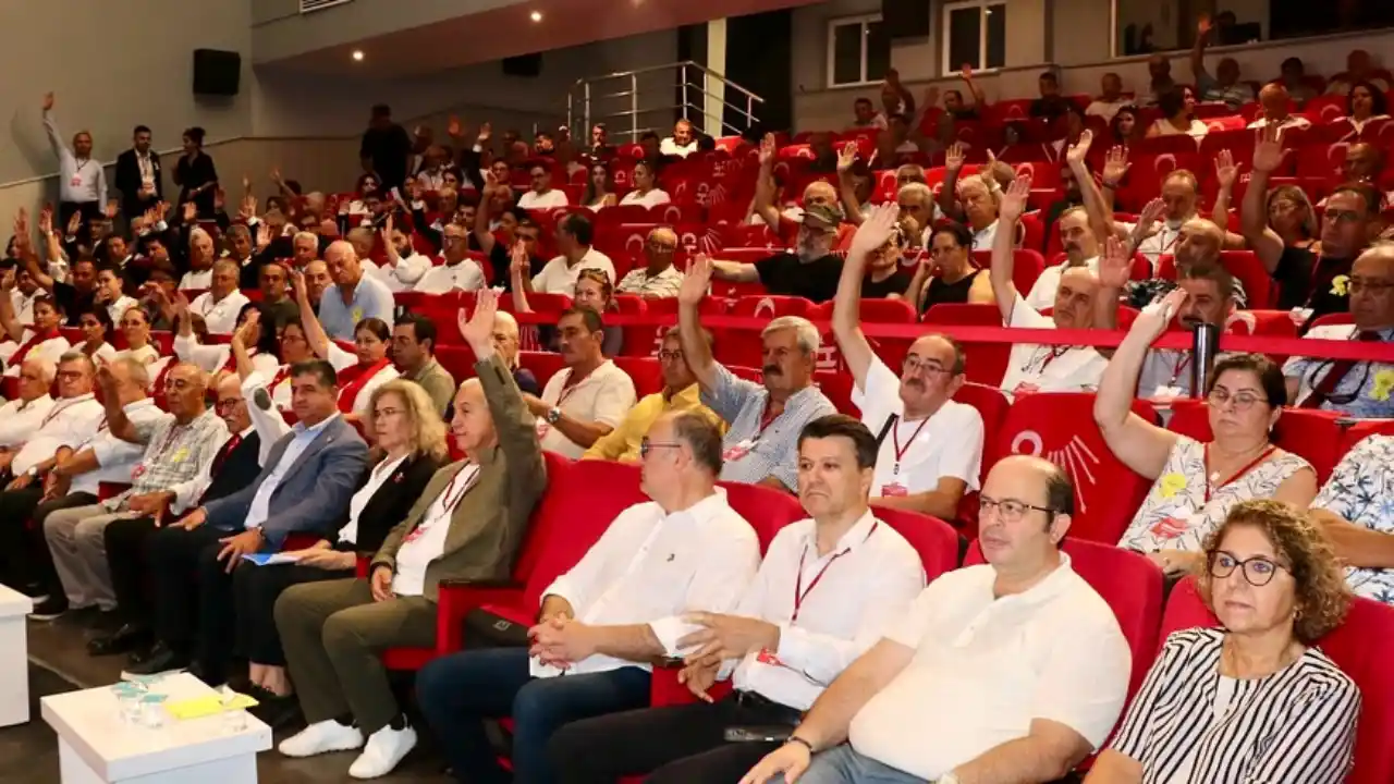 akdenizgercek-chp-alanyada-il-delegeleri-belirlendi-2.webp