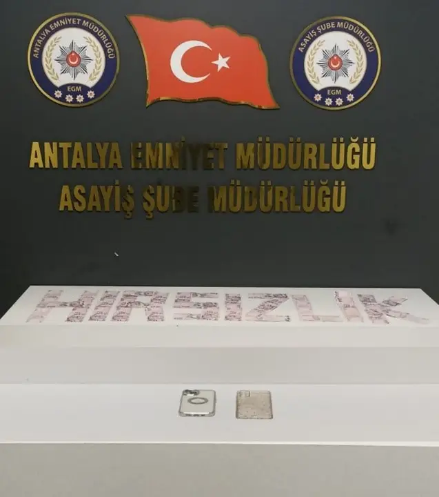antalyada-7-gunde-1619-gozalti-166-kisi-tutuklandi-3.webp