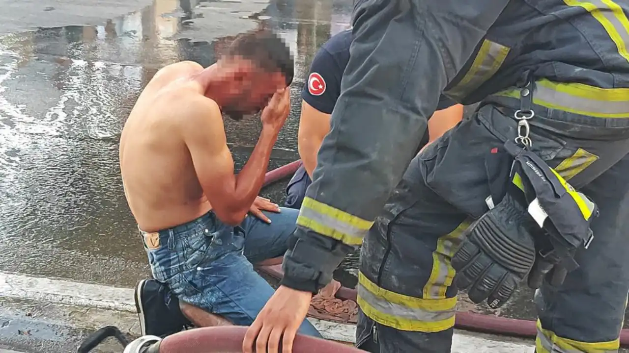 antalya-valiligi-onunde-eylem-genc-kendini-yakmaya-kalkisti-3.webp