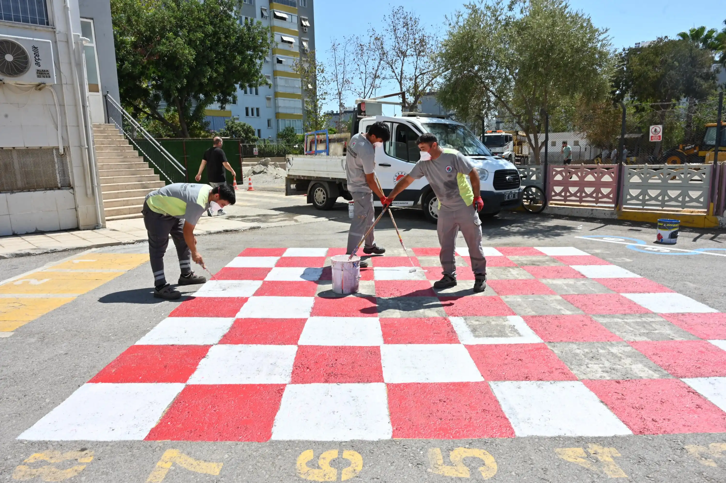 kepezden-90-okula-sosyal-belediyecilik-hizmeti-4akdeniz-gercek.webp