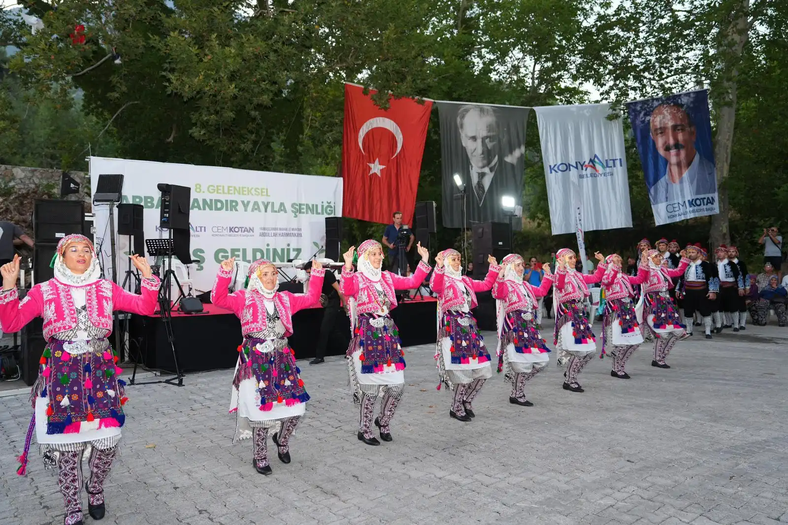 konyaalti-halk-oyunlari-toplulugu-yeni-uyelerini-ariyor-2akdeniz-gercek.webp