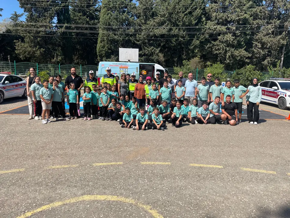 antalyada-256-okul-servisi-denetlendi-16si-kurallara-uymadi-5.webp