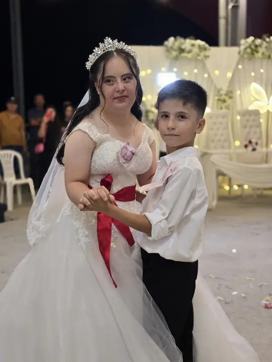 manavgatli-gulsumun-gelinlik-hayali-gercek-oldu-3.webp