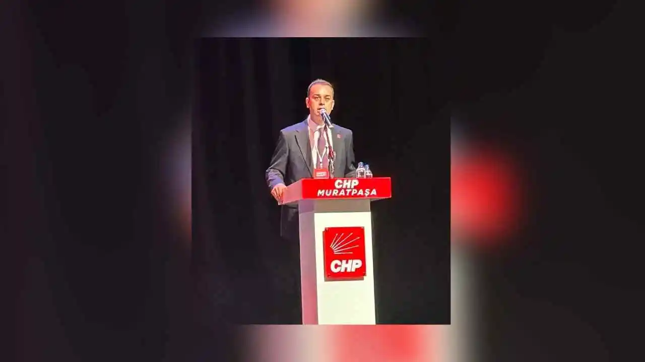 akdenizgercek-chp-muratpasada-kongre-basladi-divan-belirlendi-2.webp