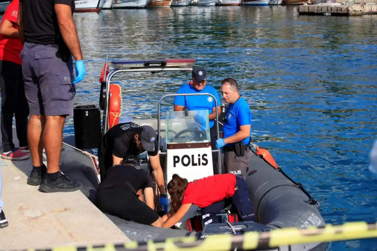 antalyada-cezaevinden-izinli-olarak-cikan-genc-denizde-olu-bulundu-2.webp