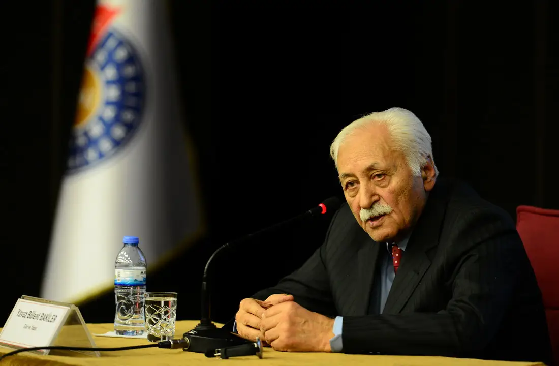 gozlerin-istanbul-oluyor-birden-sair-yavuz-bulent-bakiler-hayata-veda-etti.webp