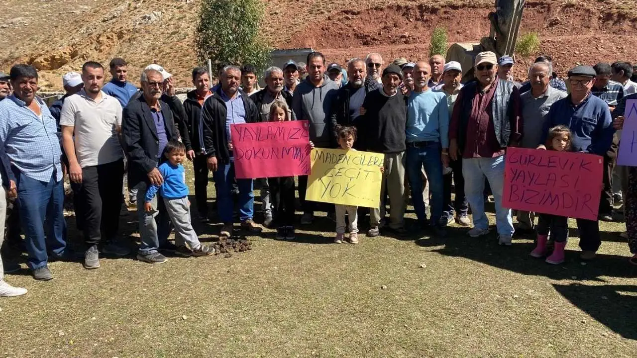 akdenizgercekgurlevik-yaylasinda-3.webp