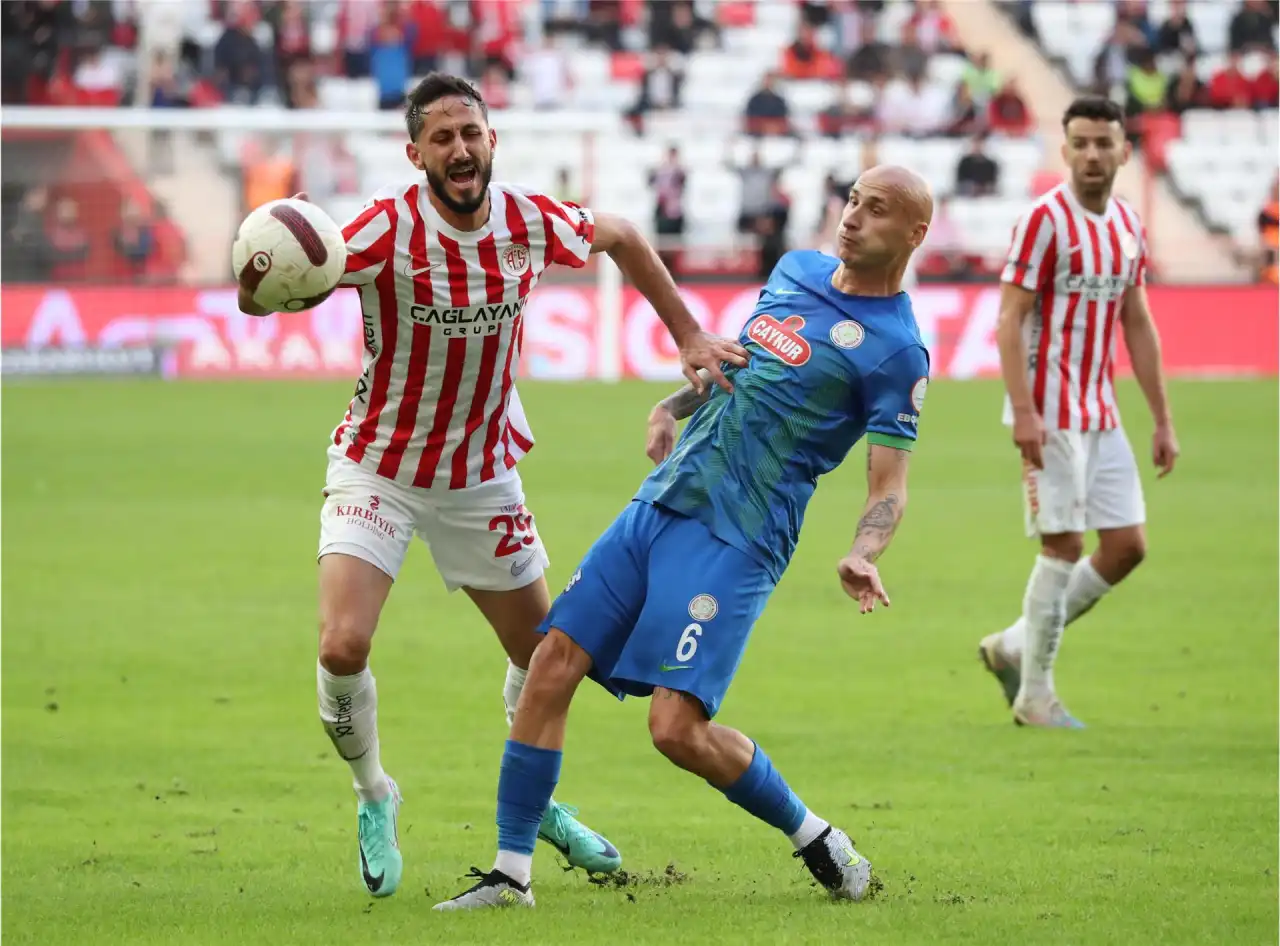 antalyaspor-rizespor-maci-ne-zaman-saat-kacta-hangi-kanalda-2.webp