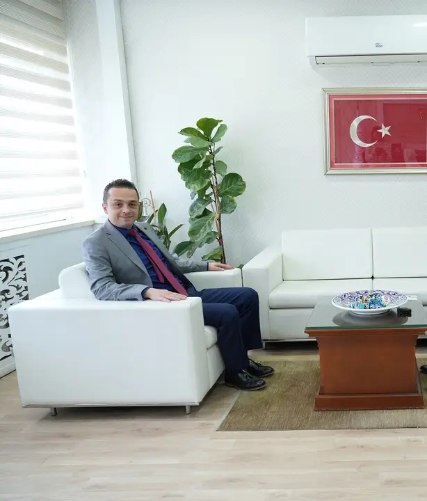antalya-limaninda-resmi-degisim-mustafa-erguven-baskanliga-atandi-3.webp