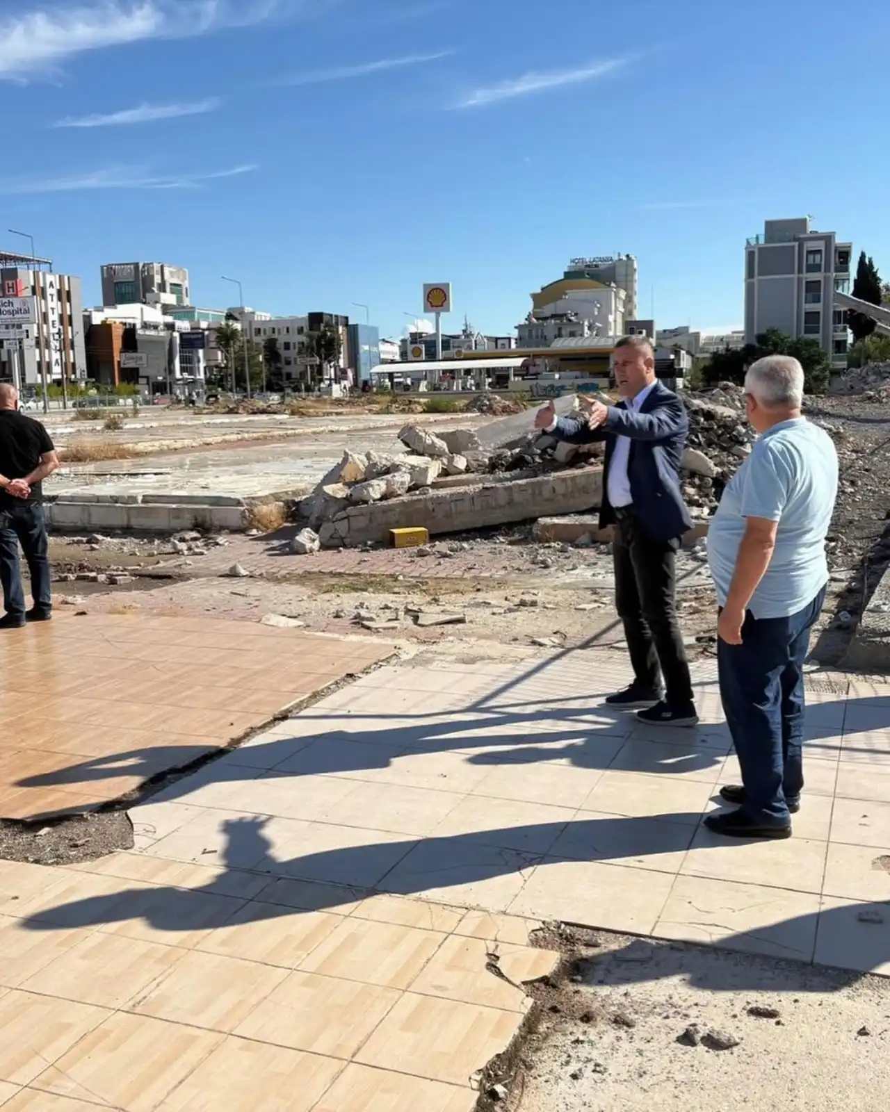 antalya-meydan-depolama-alani-yetersiz-kaldi-calismalar-baslatildi-2.webp