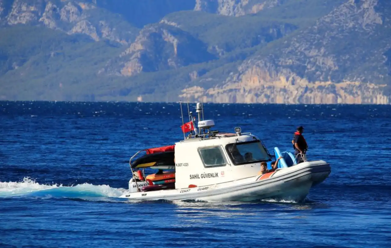 antalyada-sup-keyfi-kabusa-dondu-19-genc-olumle-burun-buruna-geldi-3.webp