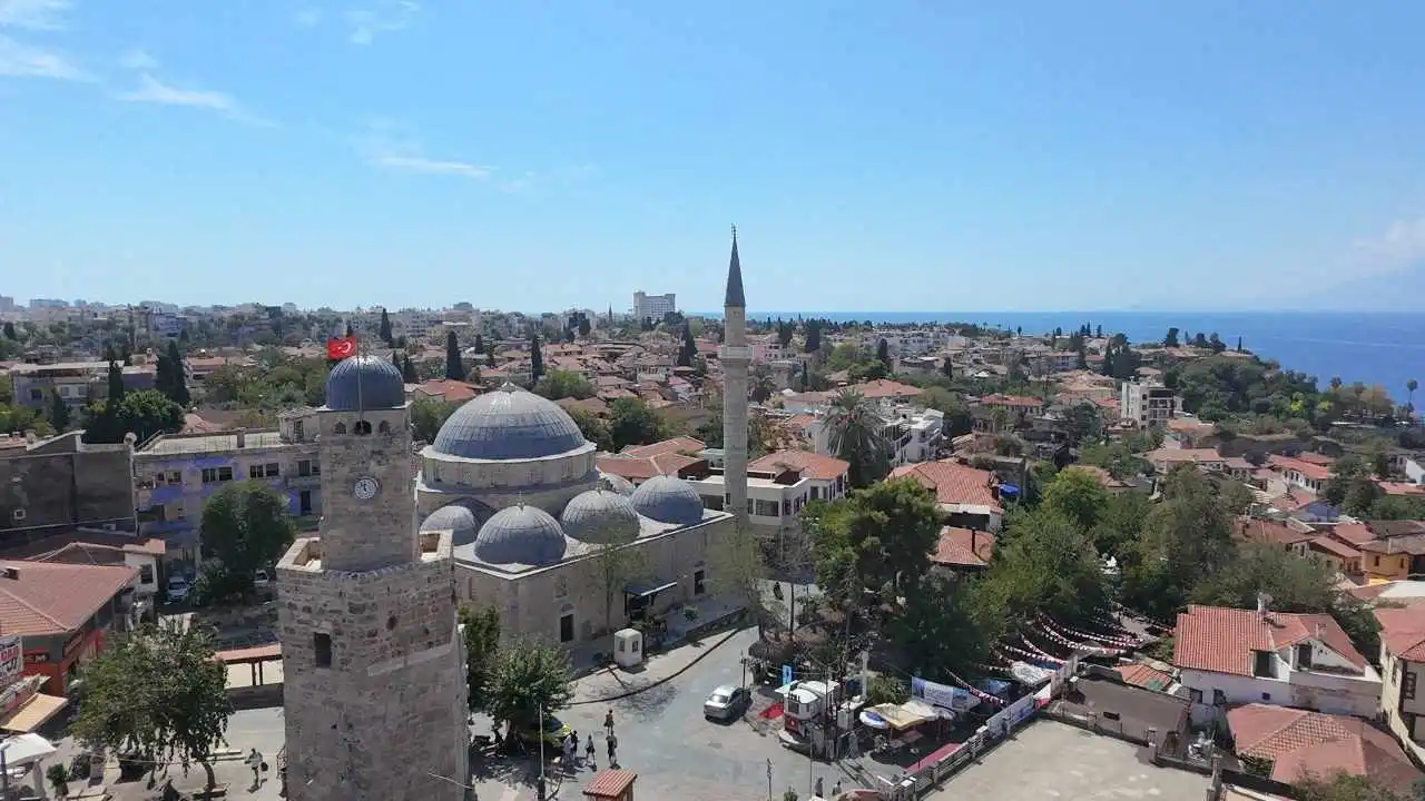 akdenizgercek-antalyada-afet-riski-goz-ardi-ediliyor-mu-1.webp