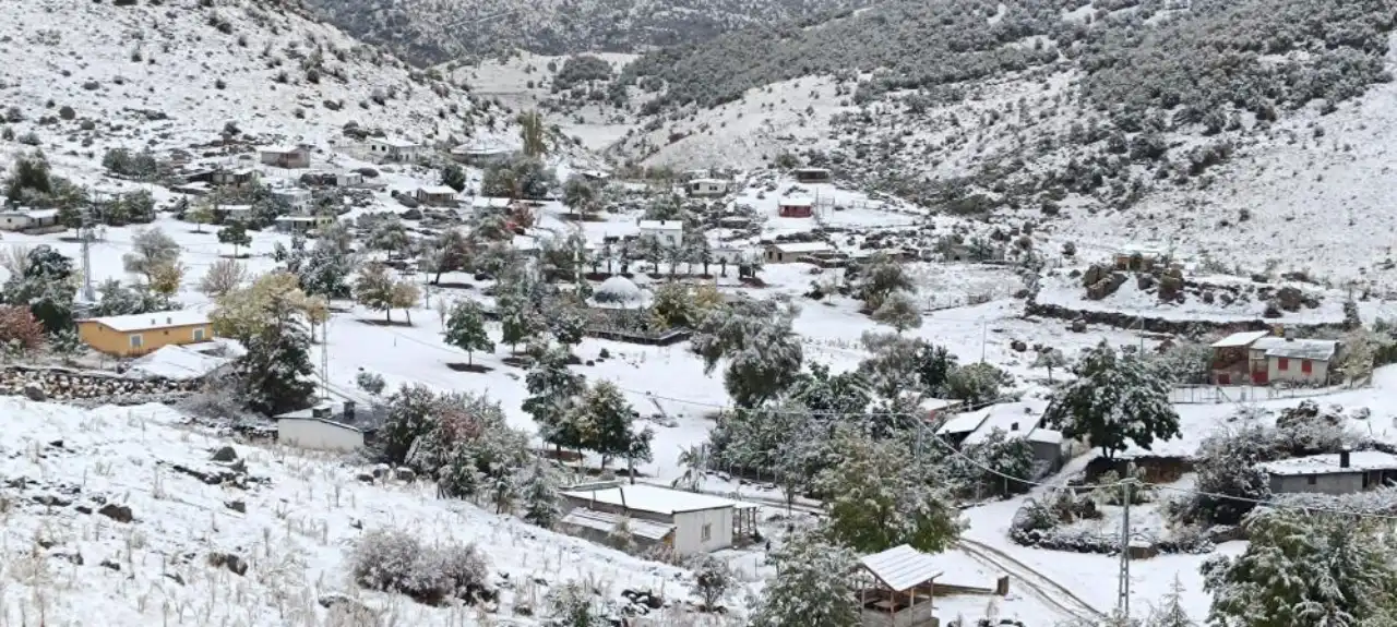 antalyada-yuksek-yerler-beyaza-burundu-2.webp