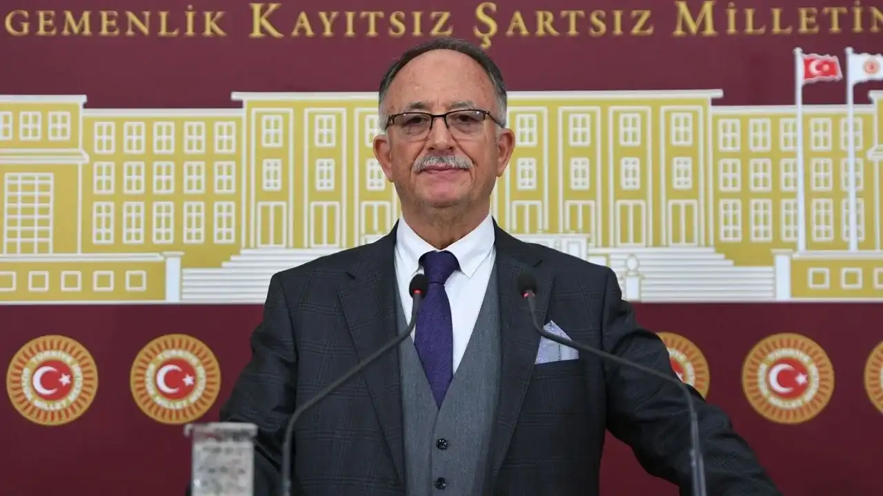 gazeteci-hakan-tosunun-olumunu-antalya-milletvekili-kilic-meclise-gundemine-tasidi-2.webp