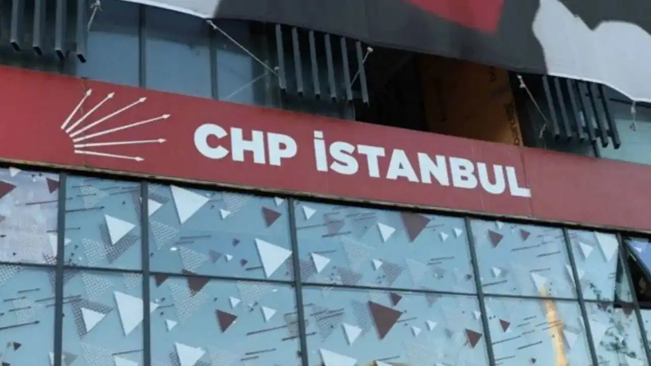 akdenizgercek-mahkemeden-chp-istanbul-il-kongresi-icin-durdurma-talebi-1.webp
