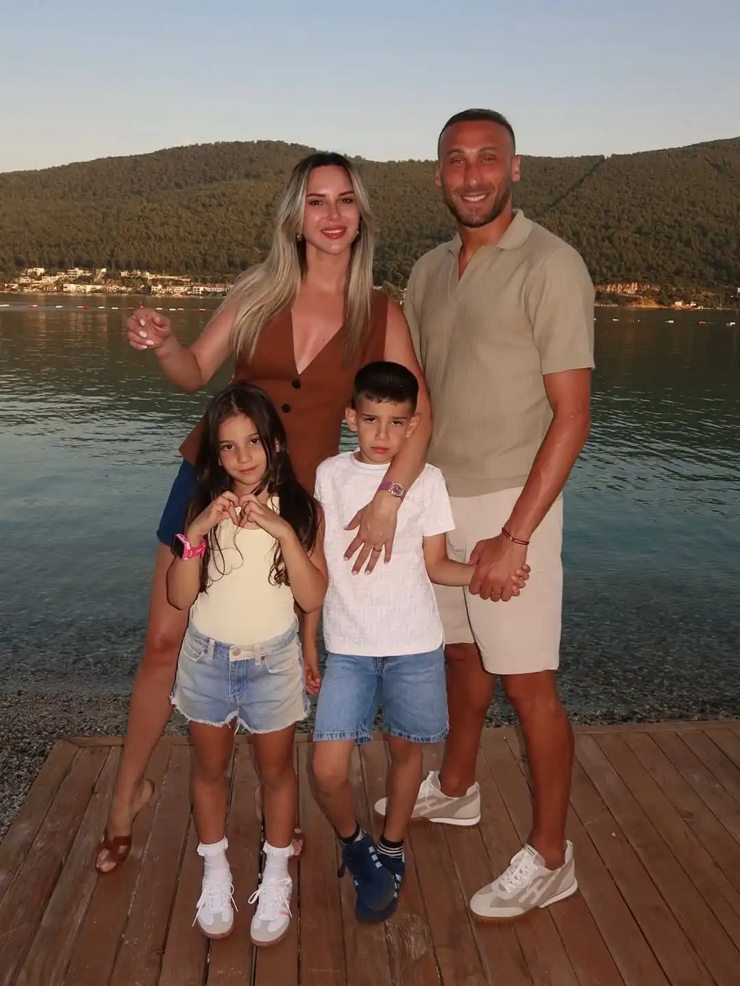 ecetosun-1760802734004akdeniz-gercek.webp