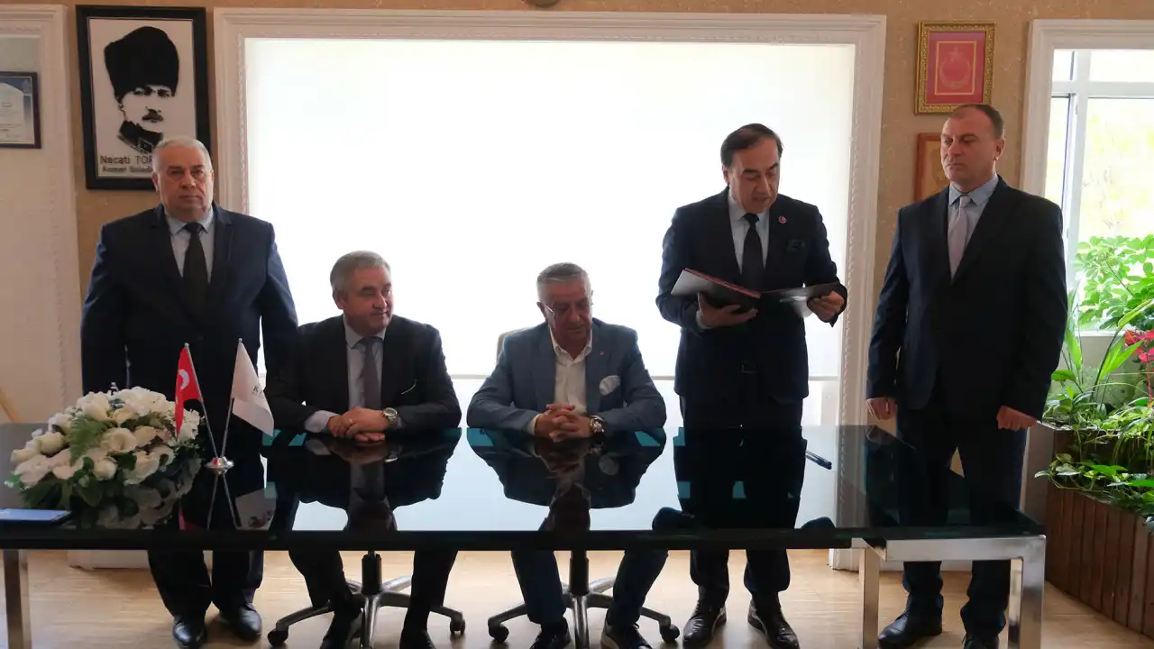 akdenizgercek-kemerden-moldovaya-kardeslik-protokolu-3.webp