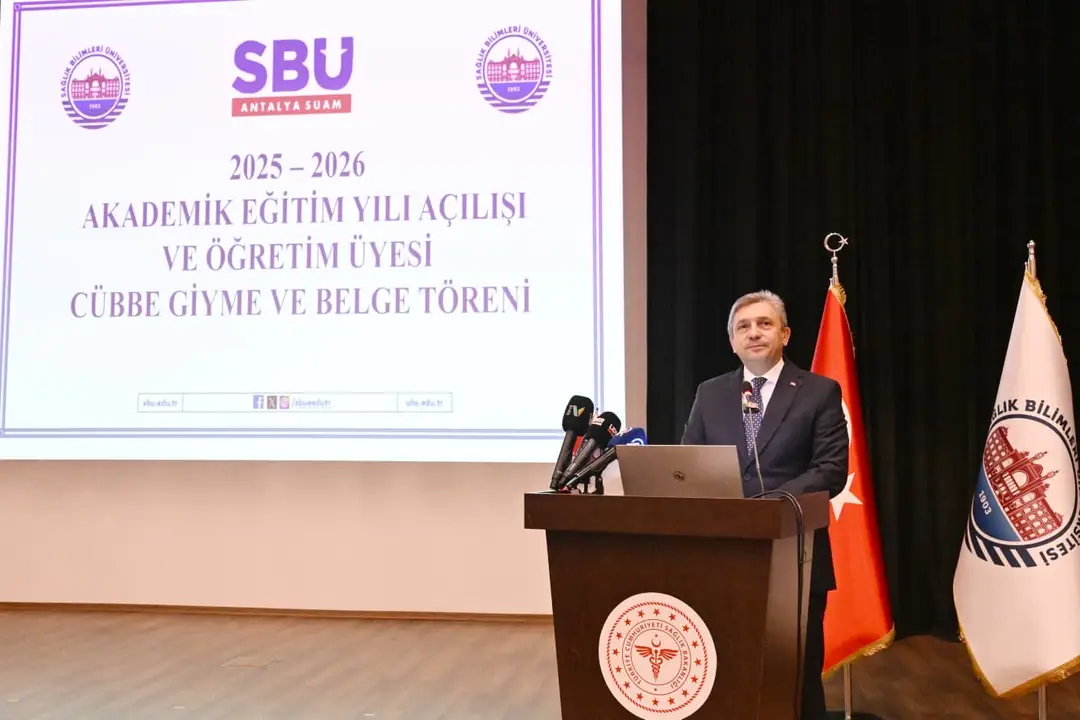 antalya-saglik-bilimleri-universitesinde-akademik-yil-basladi-2.webp