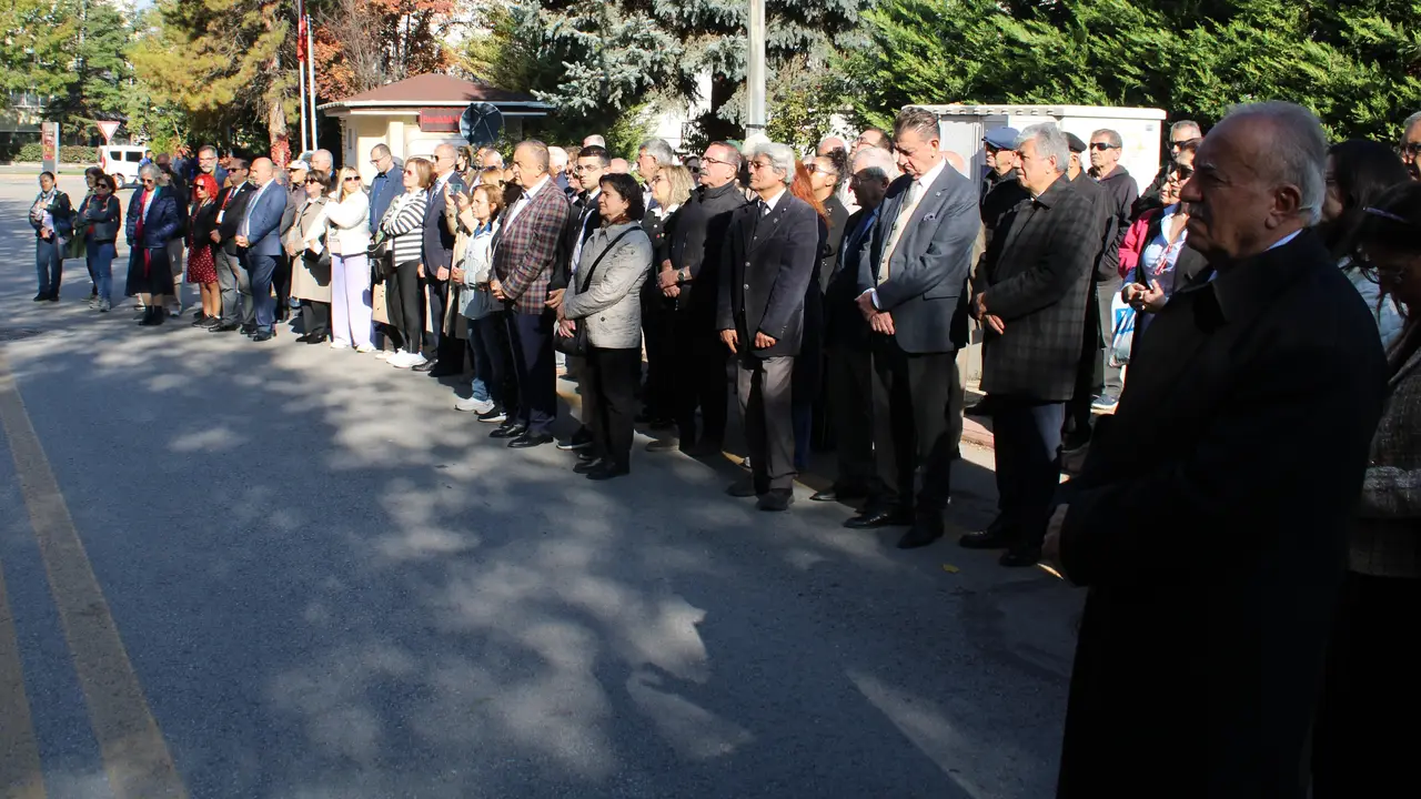 ahmet-taner-kislali-katledilisinin-26-yilinda-anildi-4.webp