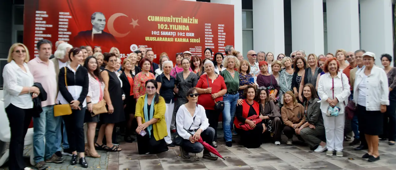 antalyada-cumhuriyetin-102-yilinda-102-sanatcidan-102-eser-4.webp