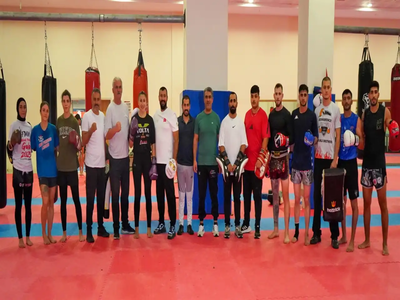 muaythai-milli-takimi-islam-oyunlarina-antalyada-hazirlaniyor.webp