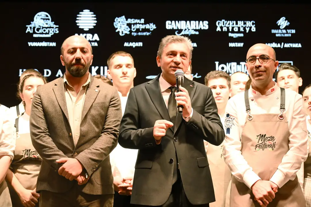 7-uluslararasi-meze-festivali-17-ulkeden-mezeler-antalyada-bulustu-4.webp