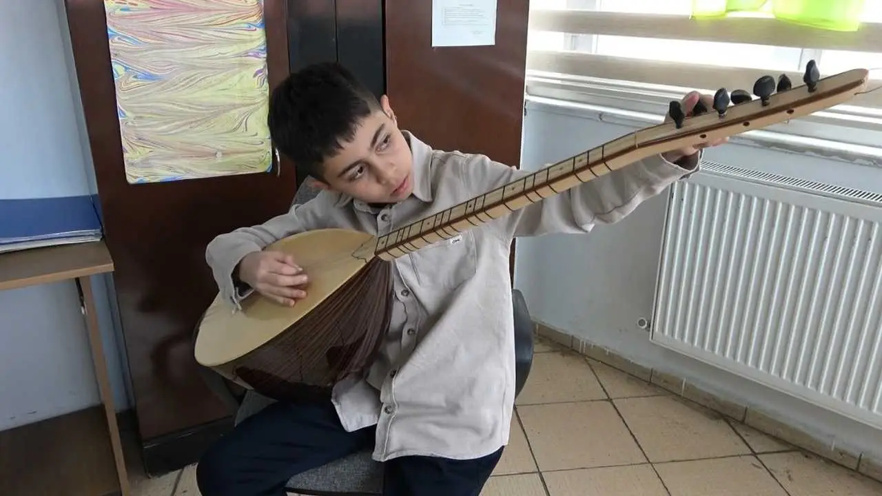 akdenizgercekhayali-goz-6.webp